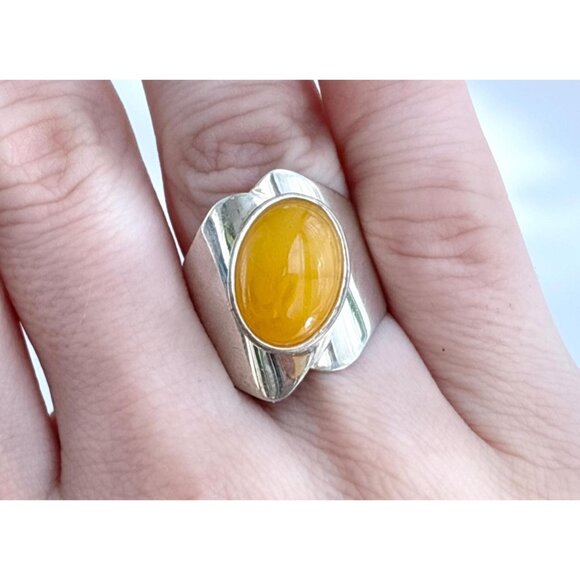 Butterscotch Natural Amber Modernist  XL 925 Sterling Silver Vintage Ring - sz 7 - Picture 10 of 11